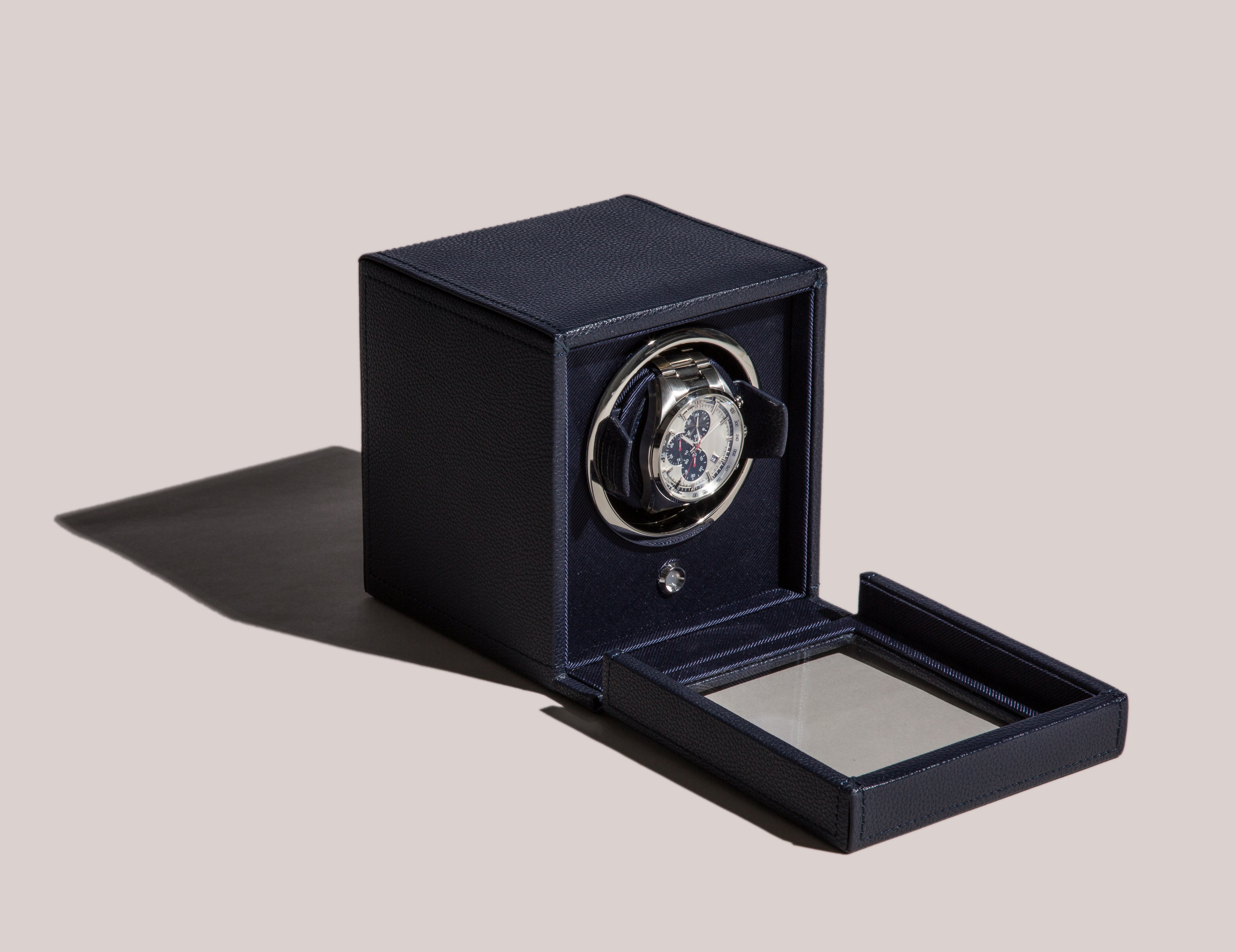 Watch on sale winder box