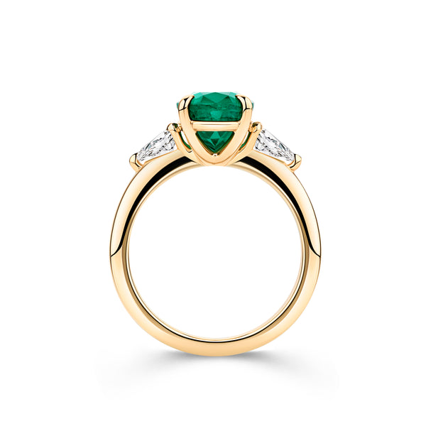 2.81ct Emerald and 0.52ct Diamond Ring in 18ct Yellow Gold