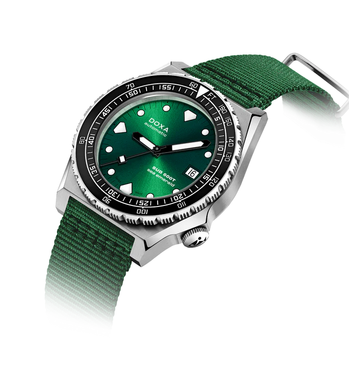 DOXA SUB 600T Sea Emerald Stainless Steel NATO Strap 861.10.131.26-N