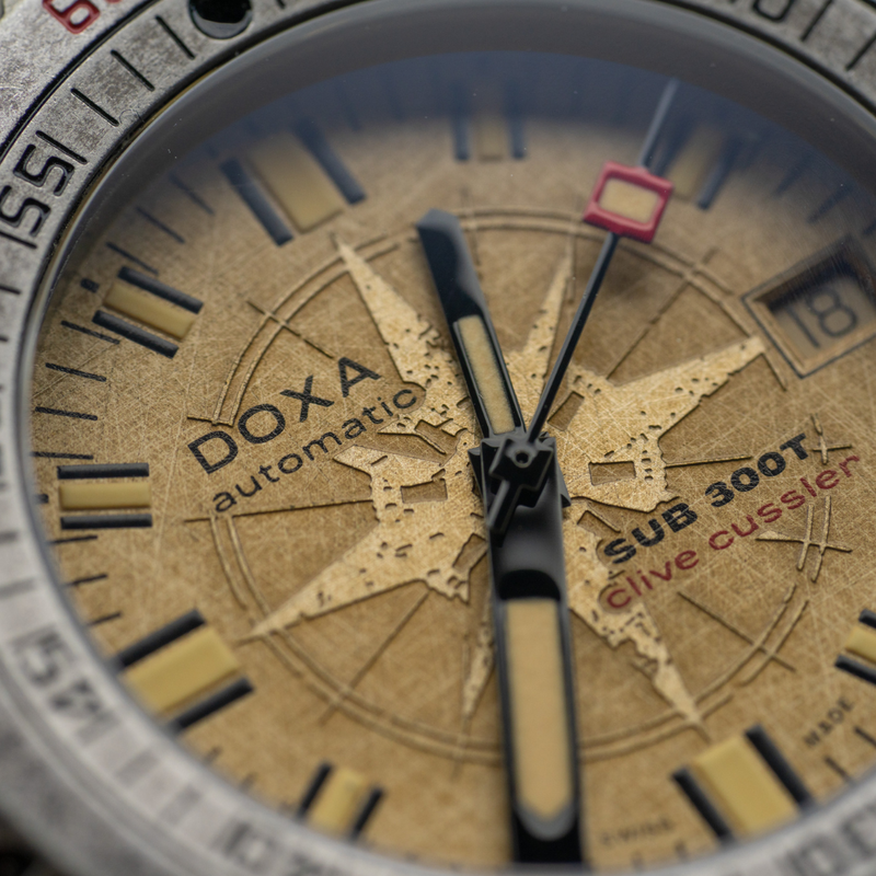 DOXA SUB 300T Clive Cussler Stainless Steel Bracelet & NATO Strap 840.80.031.15