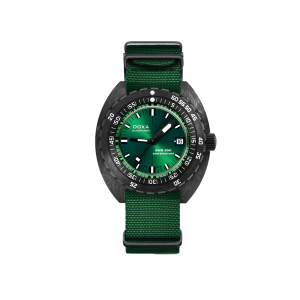 DOXA SUB 300 Carbon Sea Emerald NATO Strap 822.70.131.26-N